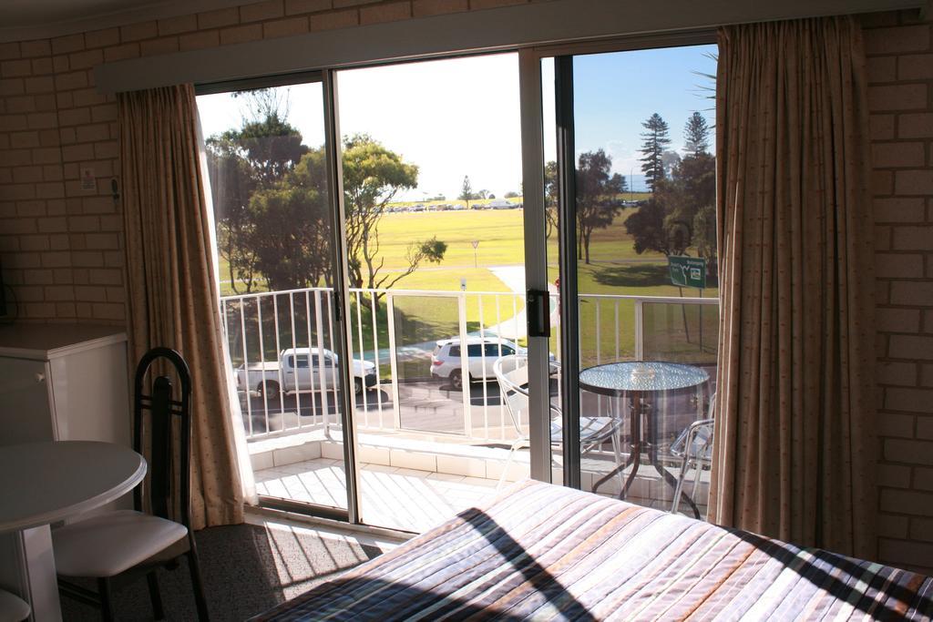Beach Park Motel Wollongong Habitación foto